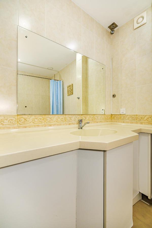 Targovu Nizami Street 4 Room Baky Esterno foto