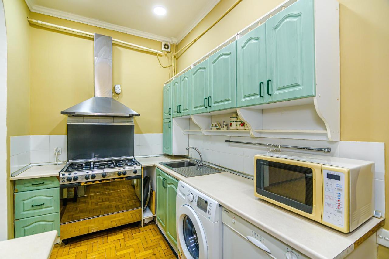 Targovu Nizami Street 4 Room Baky Esterno foto